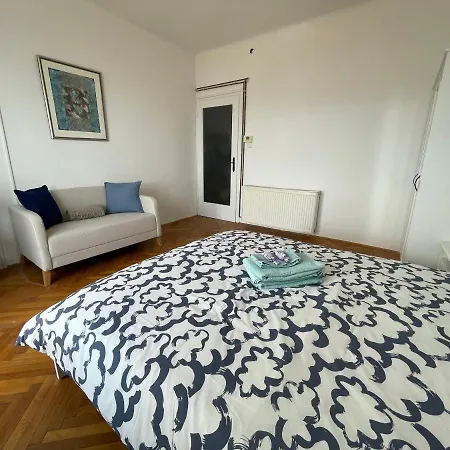 Nona's View With Balcony