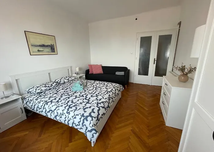 Apartament Nona's View With Balcony *